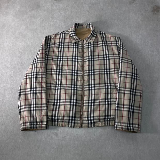 100 버버리 기마로고 리버시블 노바체크 왁스 자켓