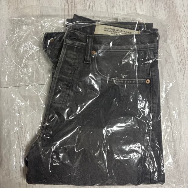 캐피탈 스트레이트 데님 실버탭