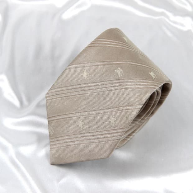 버버리 8.4cm A등급 신형 기마상 이태리 명품넥타이