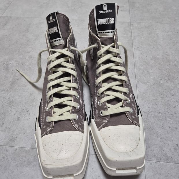 컨버스 x 다크쉐도우 터보다크 척 70 하이 그레이