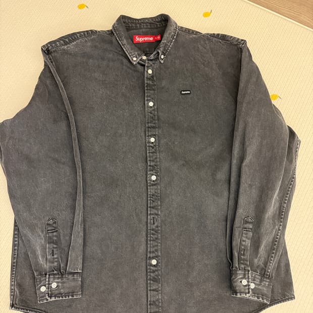 슈프림 스몰 박스 데님 셔츠 블랙 - 25SS XL사이즈