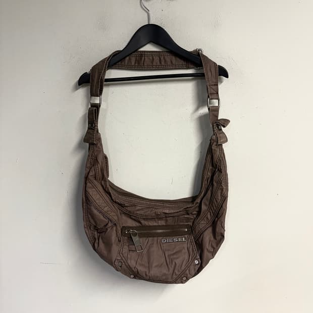 DIESEL archive shoulder bag brown 