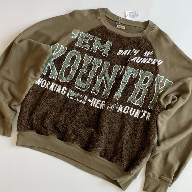 캐피탈 카운트리 플리스 맨투맨 2사이즈