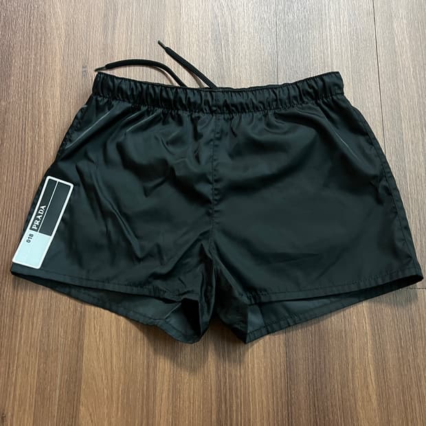 프라다 스윔 쇼츠 (s)