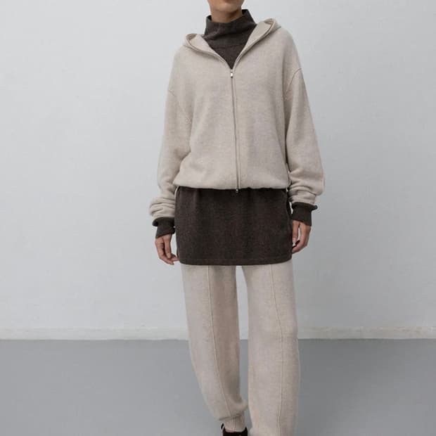 (새상품)우마뭉 캐시미어 후드집업