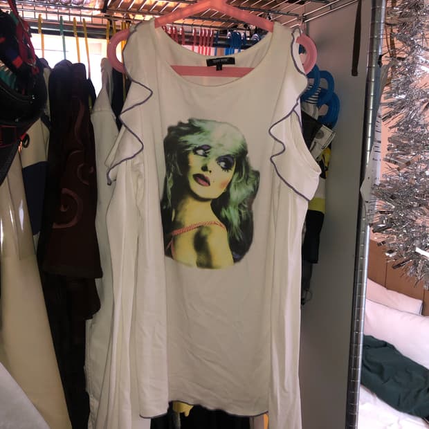 italian designers shoulder cutout top