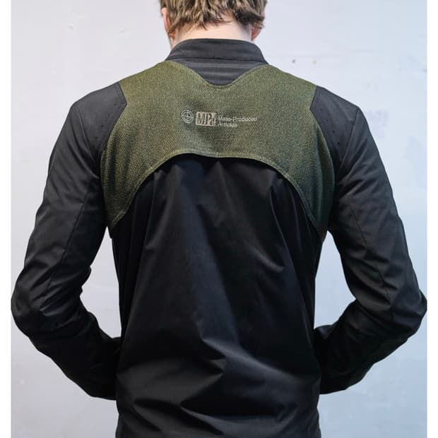 (s) mpa resistance zip jacket