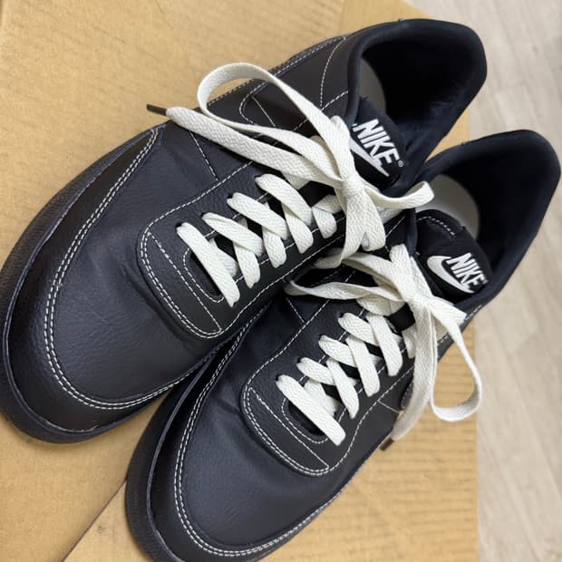 나이키 킬샷2 블랙 팬텀 275