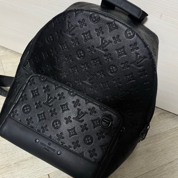 루이비통 백팩A