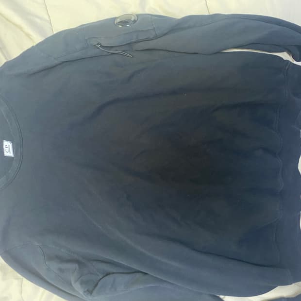 씨피컴퍼니 맨투맨 24ss