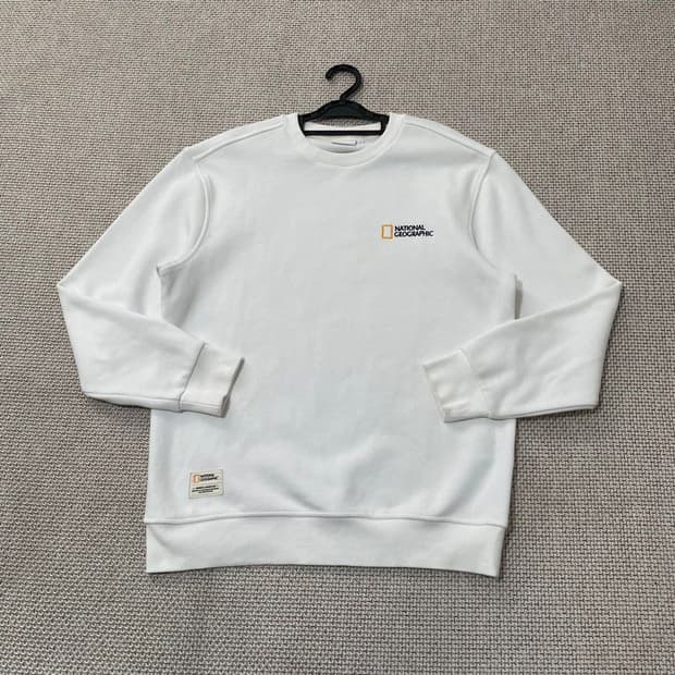 내셔널지오그래픽  맨투맨 5131