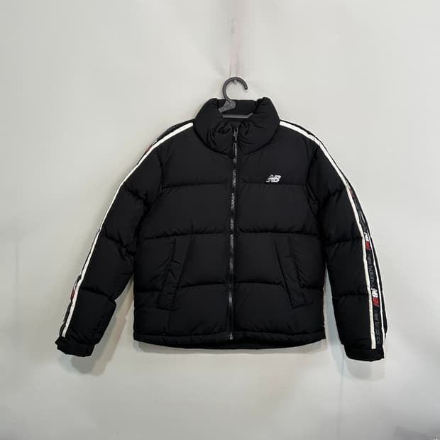 뉴발란스 여성 구스다운 패딩 90 정가 30만