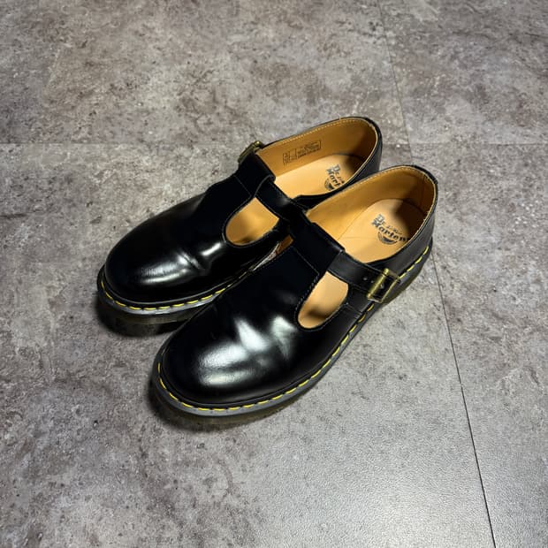 닥터마틴 메리제인 폴리