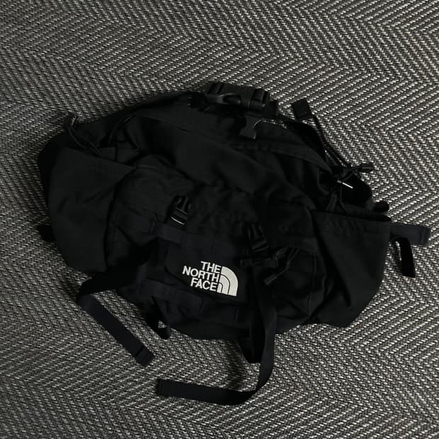 노스페이스 올드스쿨 블랙 테크웨어 웨이스트백y 3146