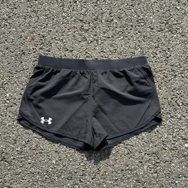 [L] 언더아머 여성 블랙 러닝 쇼츠 반바지