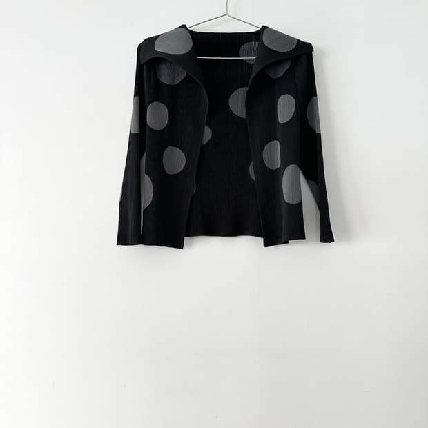 Dot pleats cardigan