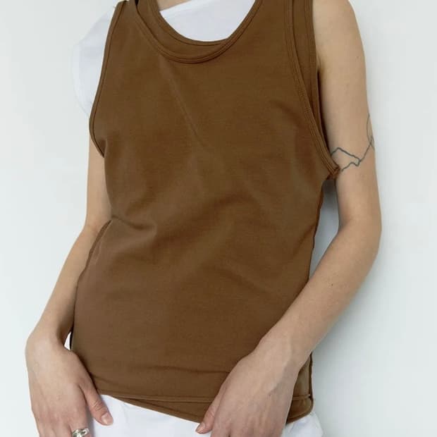 [REPOS] LAYERED SLEEVELESS T -SHIRTS (BR
