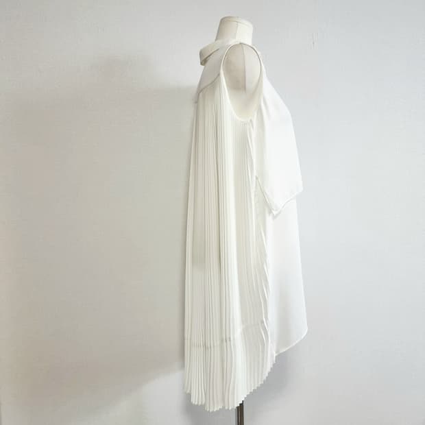 더아이잗컬렉션 셔츠원피스 롱셔츠 블라우스 백플리츠포인트 (55) 상태최상