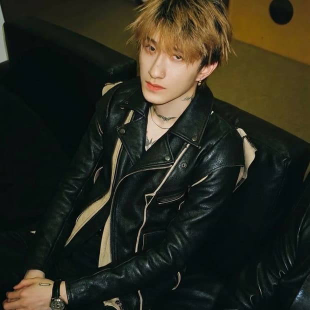 마르지엘라 x H&M  해체주의 레더자켓