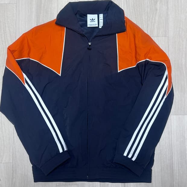 아디다스 바람막이