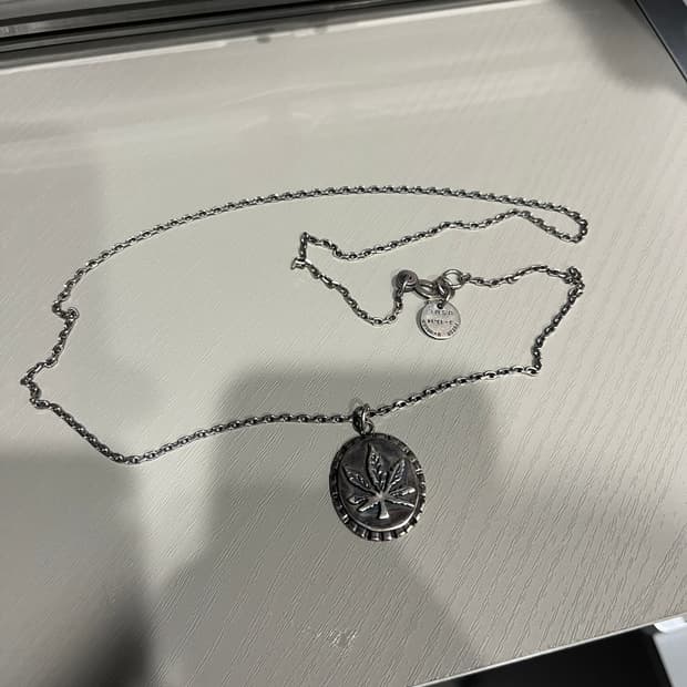 에이징씨씨씨 실버 목걸이 판매.