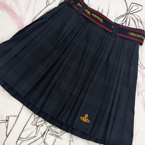 비비안웨스트우드 앵글로매니아 체크 플리츠스커트