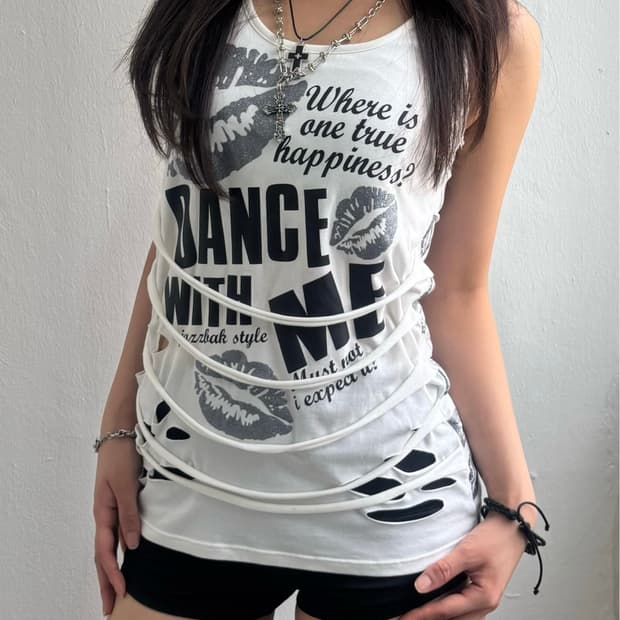 Vintage Lip Print Cut Out Tank Top