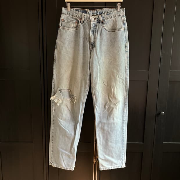90’s Levi’s 550