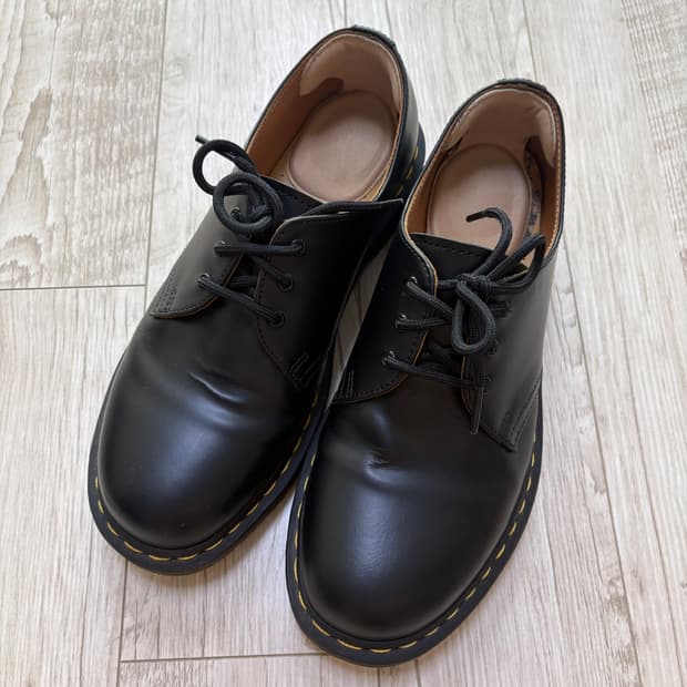 닥터마틴 1461 3홀 스무스 270