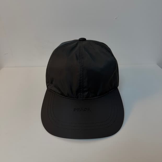 프라다 나일론 캡