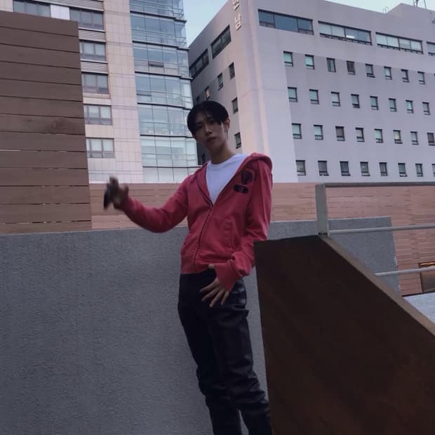 Abecrombie y2k pink hood zip up