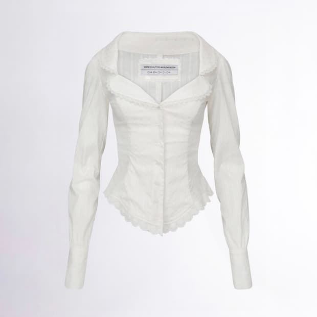SCULPTOR Clover Leaf Neck Blouse Ivory