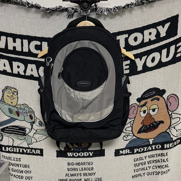 쌤소나이트 시티 라이트 백팩