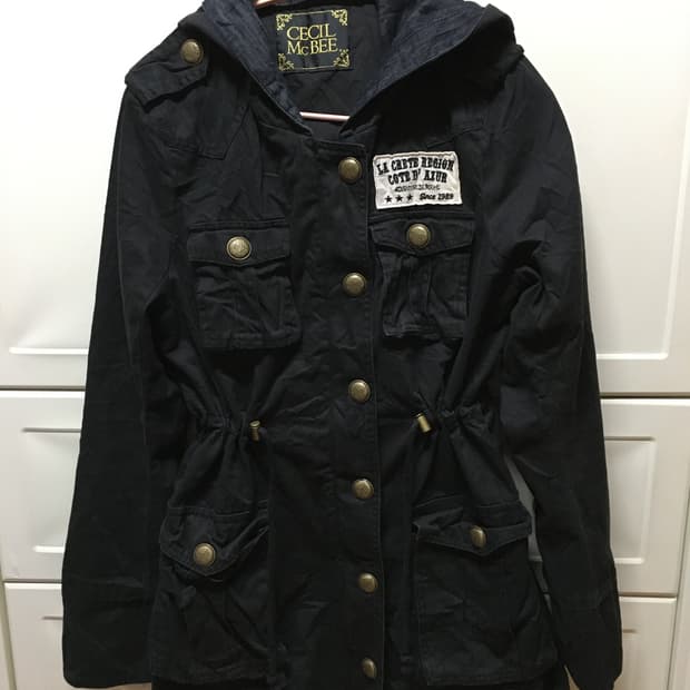 오네갸루 세실맥비 야상