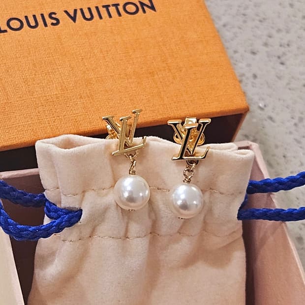 [국내매장판] 루이비통 LV아이코닉 루이자 귀걸이 [정품/풀박스]