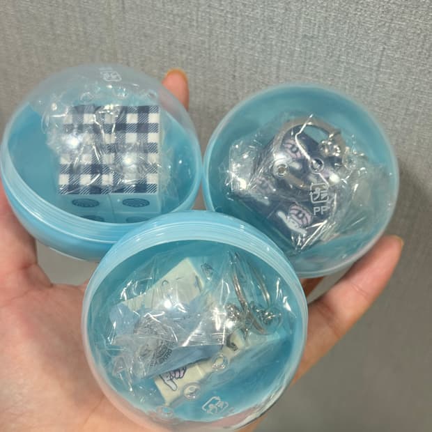 aeae 시나모를 큐브 키링 가챠 이어폰 특전 양도합니다