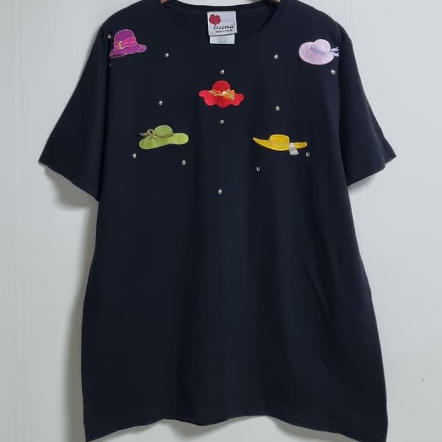 M ) 메이드인하와이 하와이안 블랙 자수 반팔티