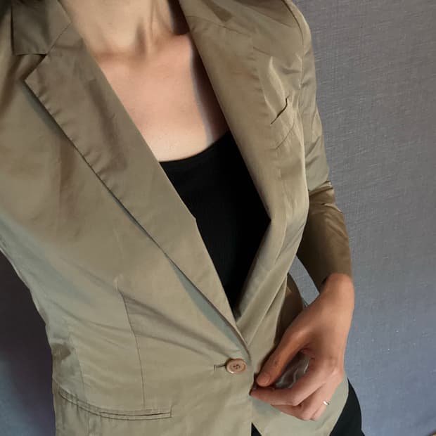 CK 캘빈클라인 Calvin Klein 베이지 여성 자켓