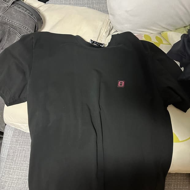 솔리드옴므 반팔