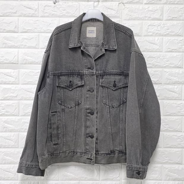 스튜디오 톰보이 흑청 데님 자켓 Free