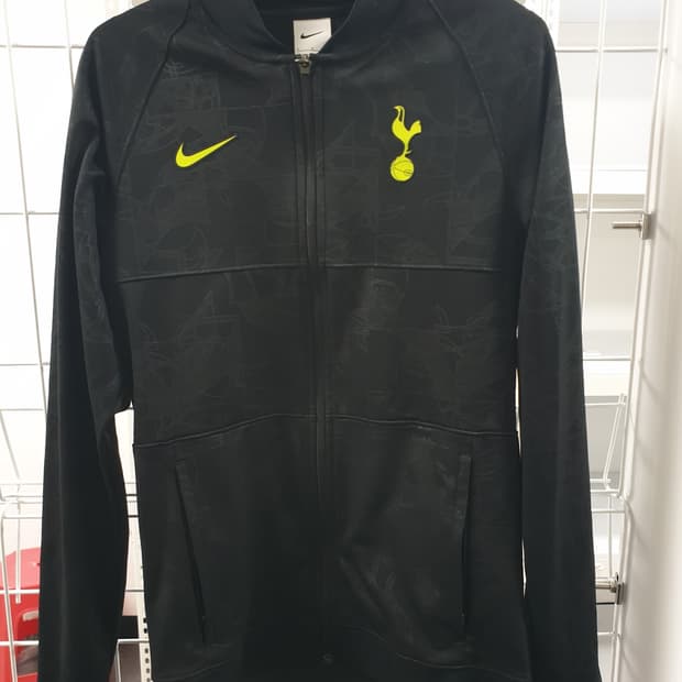 나이키 정품 토트넘 핫스퍼 집업 100사이즈 판매합니다
