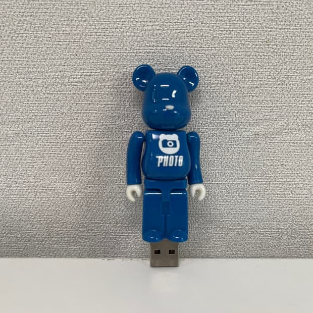 베어브릭 100% USB 메모리 블루