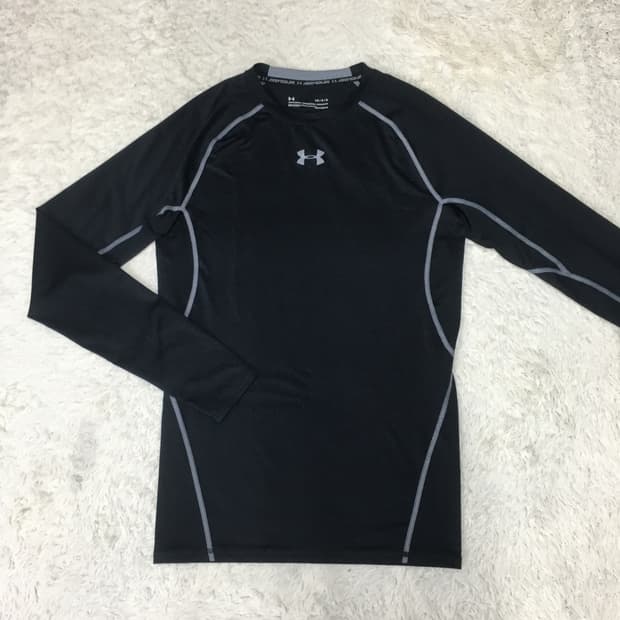 언더아머 히트기어 롱슬리브 DD08