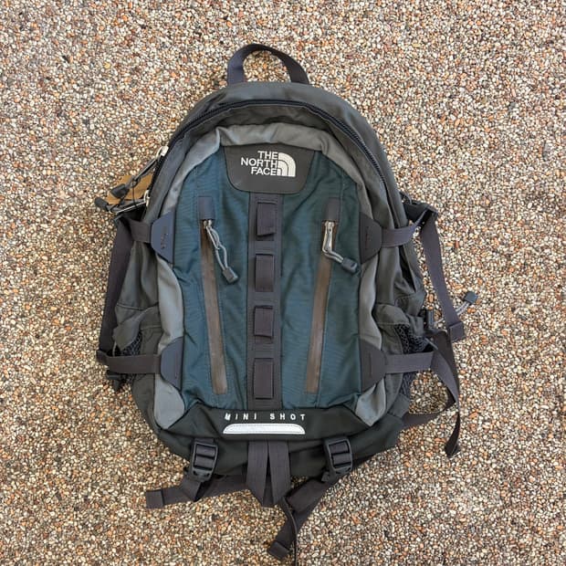 250. 노스페이스 미니샷 백팩