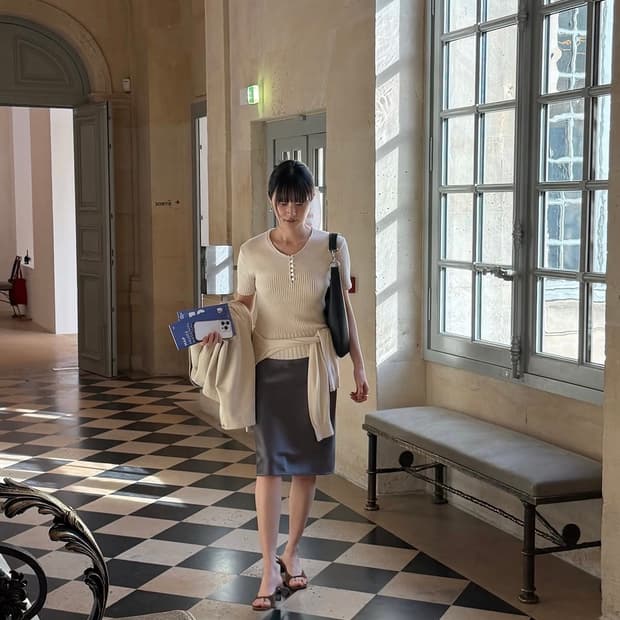 아르토 새틴 미디 스커트 차콜 S사이즈