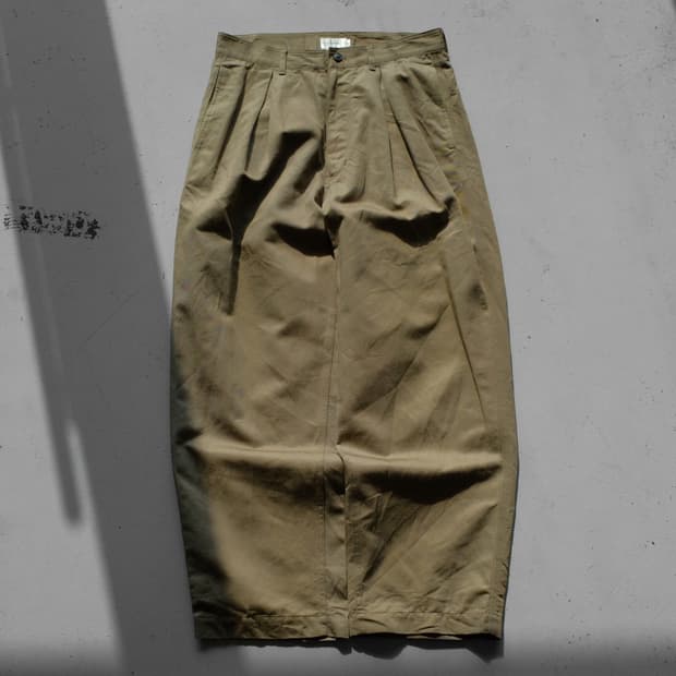 Made In JAPAN Still By Hand One Tuck Pan