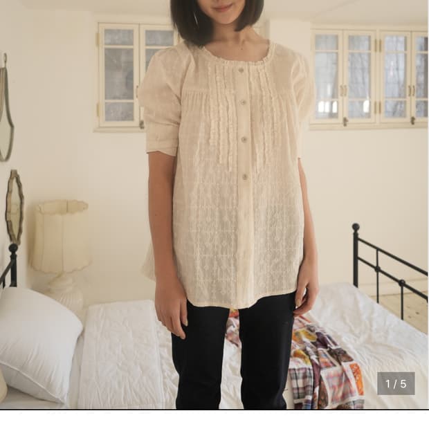 인앤양인하모니 모모 블라우스 아이보리