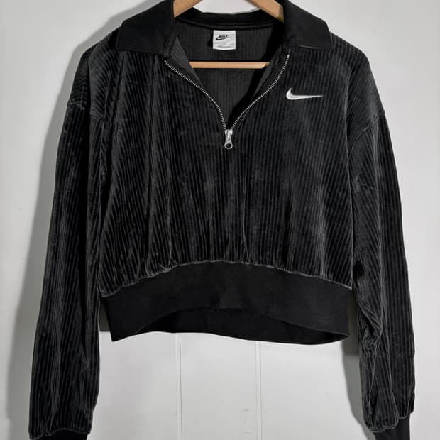 나이키 코듀로이 크롭탑