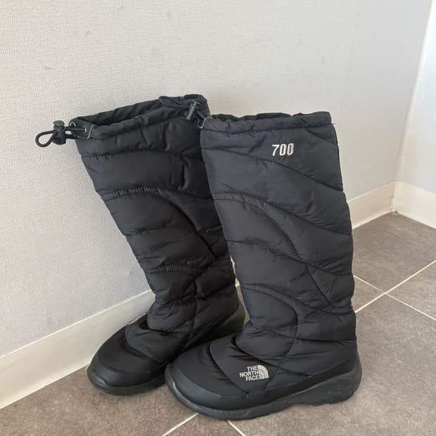 노스페이스 패딩부츠 방한화 방한부츠 700
