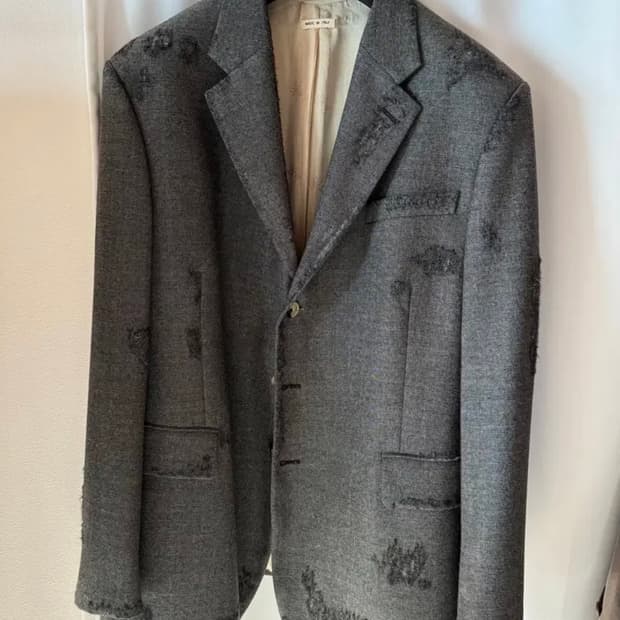 마르니 디스 블레이저 (송민호 착용)